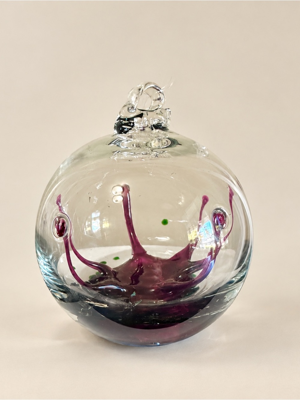 Hand Blown Art Glass Witch Friendship 4.5” Ball Cranberry Crown Hanging Orb
